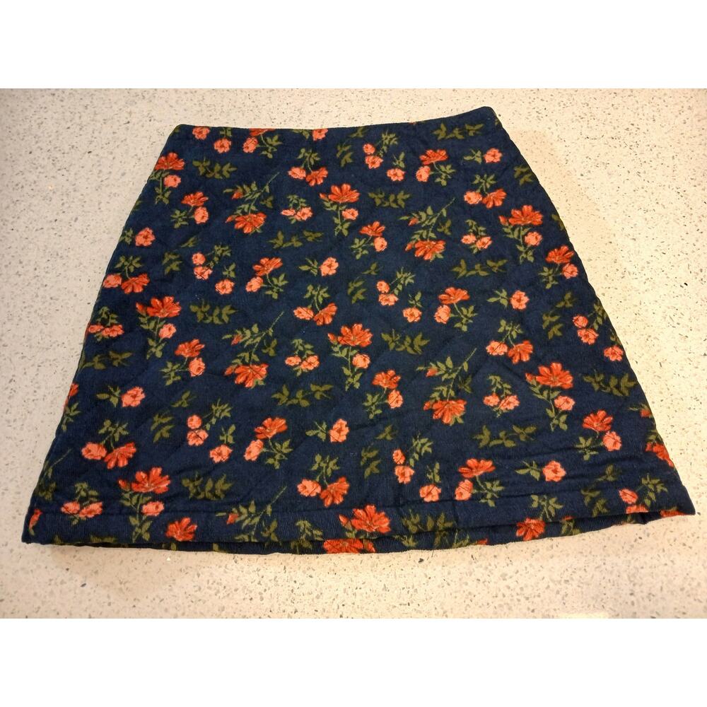 Anthropologie Daphnea Paris  little cottagecore quilted mini skirt size S roses